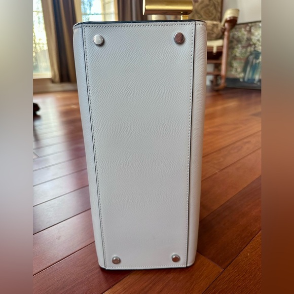 Kate Spade Madison in Saffiano Leather. Colorblock Design. Great condition! - Picture 4 of 11